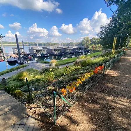 Casa de Férias Houseboat Marina Mookerplas Aan Het Water | 4 - 6 Personen *