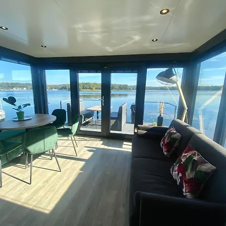Hébergement de vacances Houseboat Marina Mookerplas 4-6 Persoons Middelaar