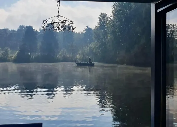 Houseboats Mookerplas Дом отдыха