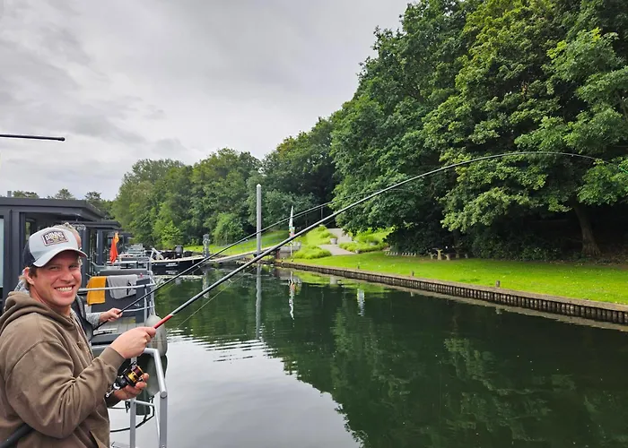 Houseboats Mookerplas Дом отдыха Middelaar