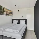 Houseboats Mookerplas