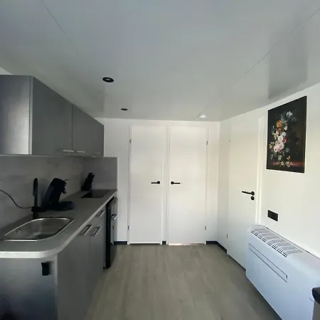 Houseboat Marina Mookerplas Aan Het Water | 4 - 6 Personen Middelaar