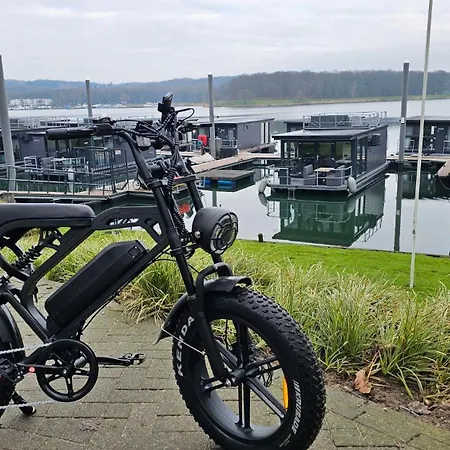 Houseboats Mookerplas Tatil Evi *