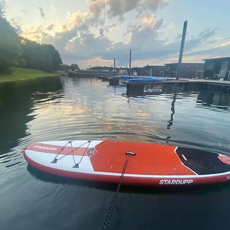 Tatil Evi Houseboats Mookerplas *